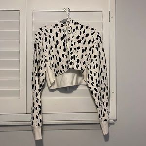 Black/ white pattern champion crop hoodie